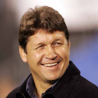 Gert Smal Joins Ireland Management Team