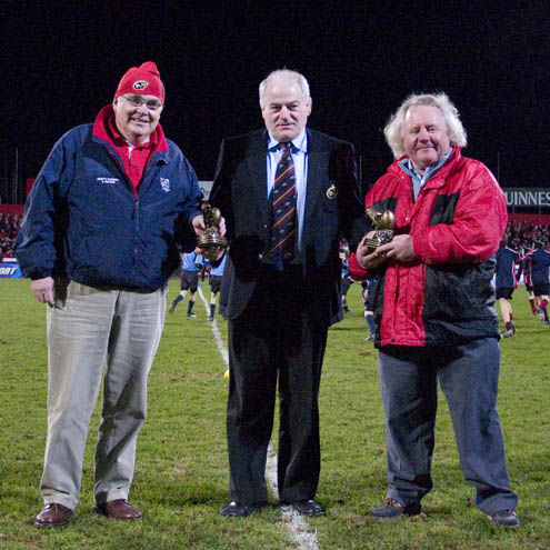 Volunteer Recognition For Bantry Bay Duo Volunteer Recognition For Bantry Bay Duo
