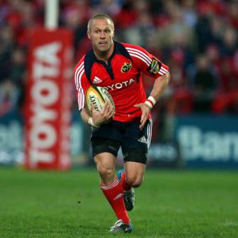 Warwick To Stay With Munster