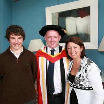 Kidney Receives Honorary Doctorate