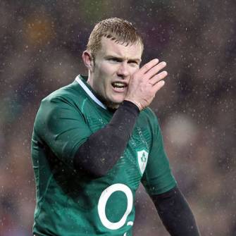 Earls Signs New IRFU Contract
