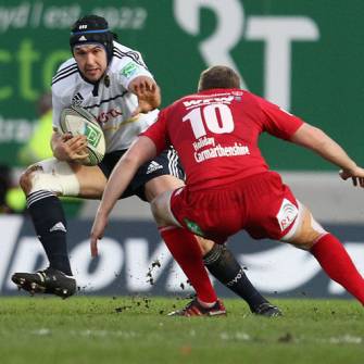 Munster Remain Unbeaten After Battling Past Scarlets