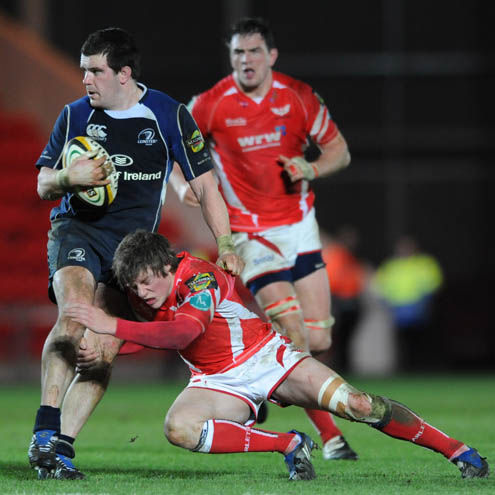 Three-Try Leinster Keep Pressure On League Leaders