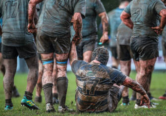 Marty Cummins helps Matthew Stockdale 15/2/2020