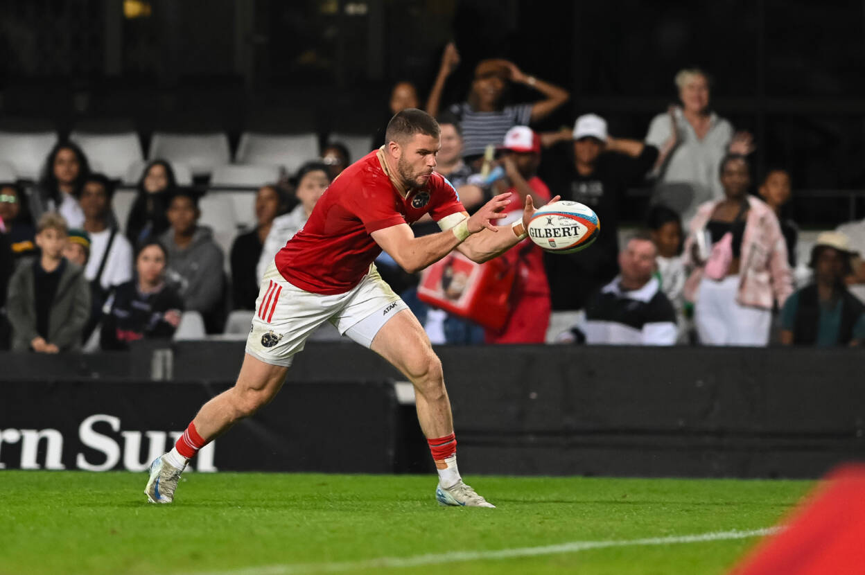 Munster's Diarmuid Kilgallen will train with the Ireland squad