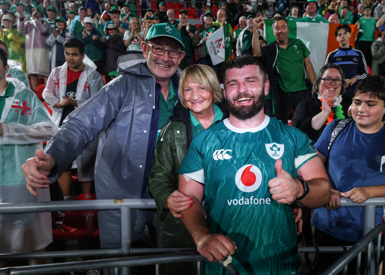 Michael Milne celebrates with his Dad Ger and Mum Pauline after the game 5/7/2025 Michael Milne celebrates with his Dad Ger and Mum Pauline after the game 5/7/2025