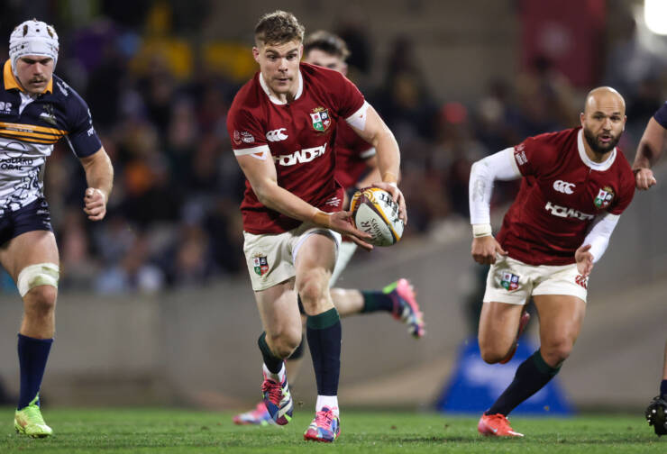 Garry Ringrose on the way to scoring their fourth try 9/7/2025