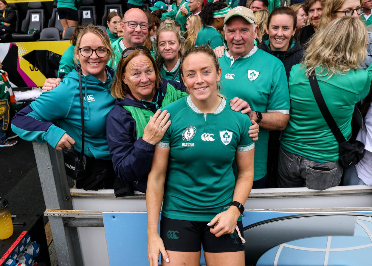 Stacey Flood with her family after the game 14/9/2025