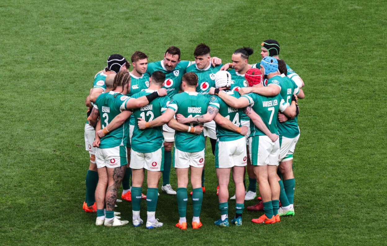 The Ireland team huddle 15/3/2025