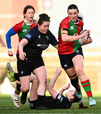 Nine-Try Clovers Win High-Scoring Encounter With Glasgow