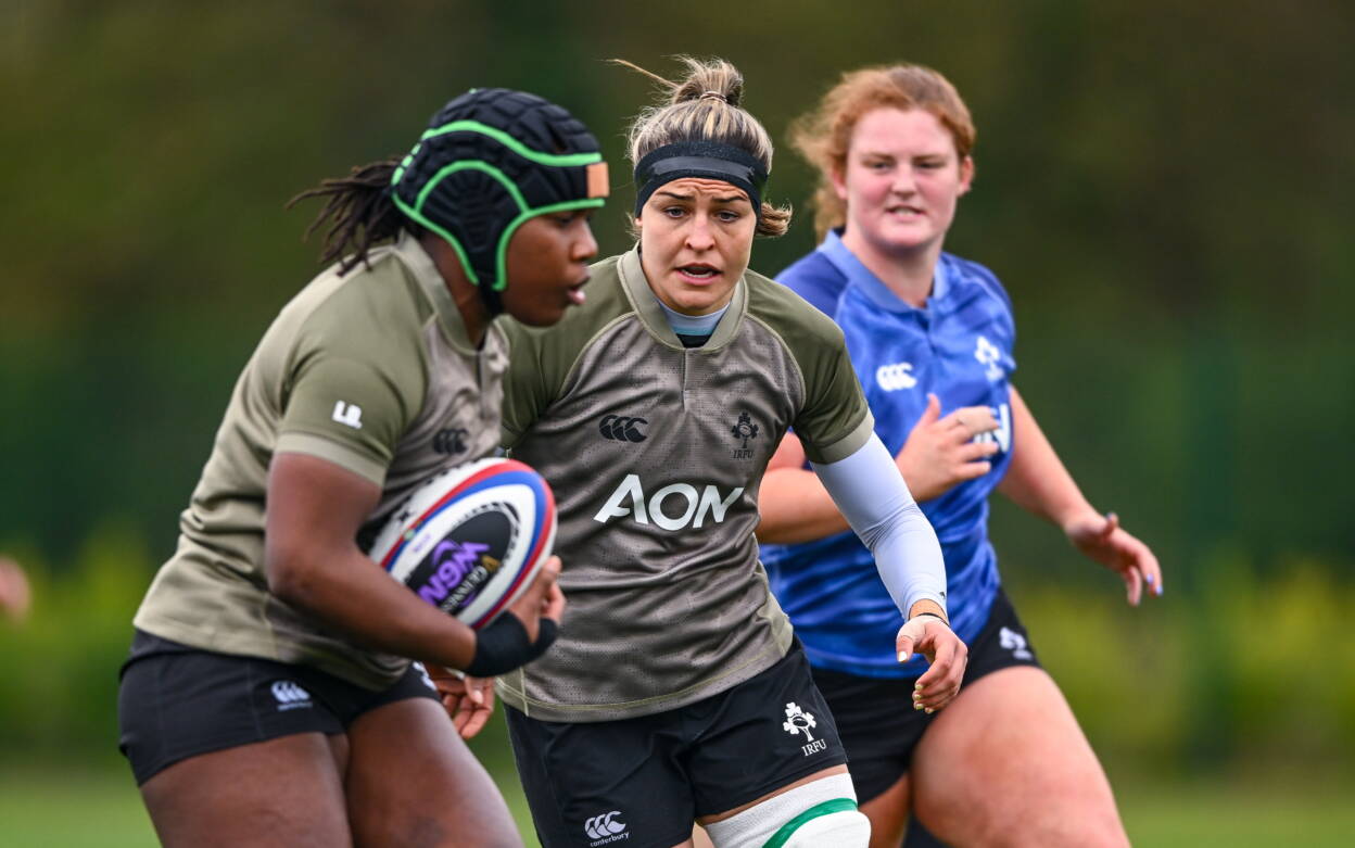 Linda Djougang training alongside Erin King and Sophie Barrett