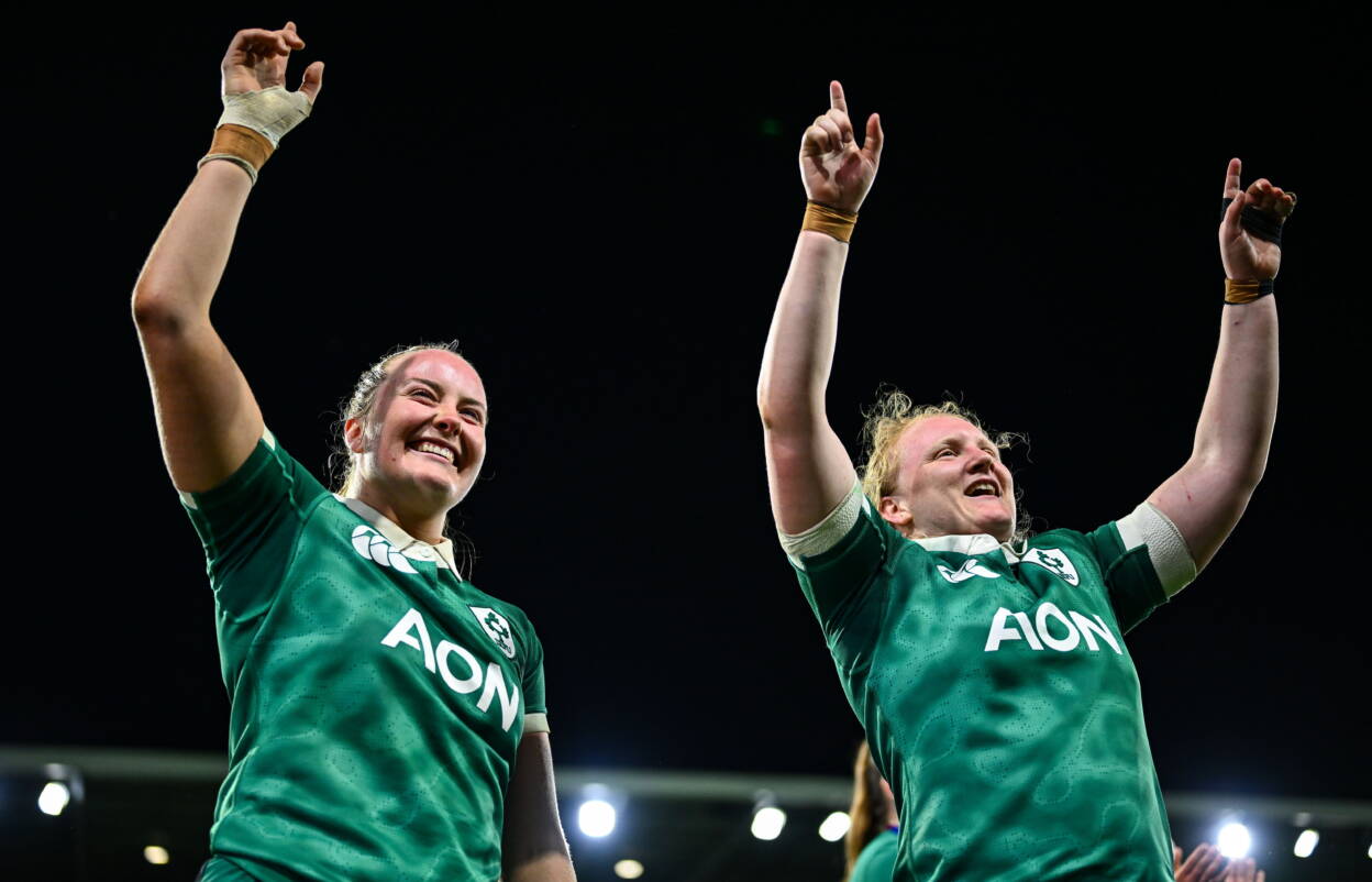 Fiona Tuite and Aoife Wafer acknowledge the Ireland supporters