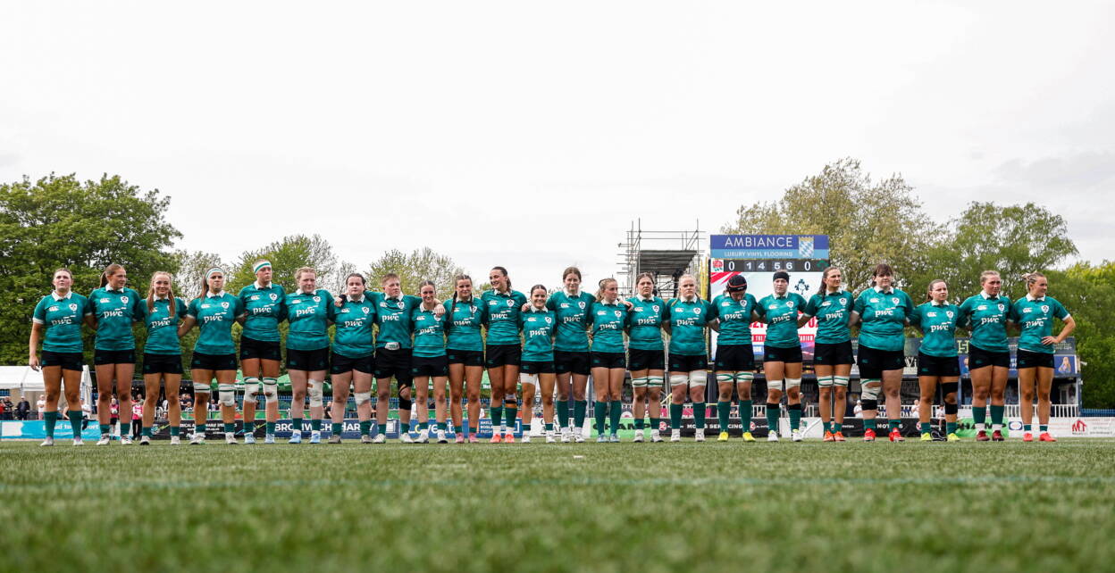 The Ireland Under-21 players line up at anthem time