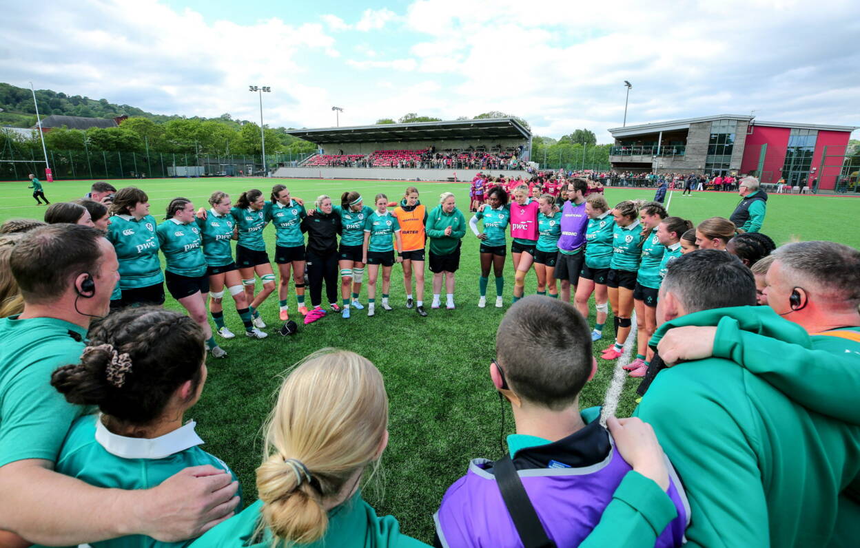 Ireland U-21 head coach Niamh Briggs talks to the players after the game