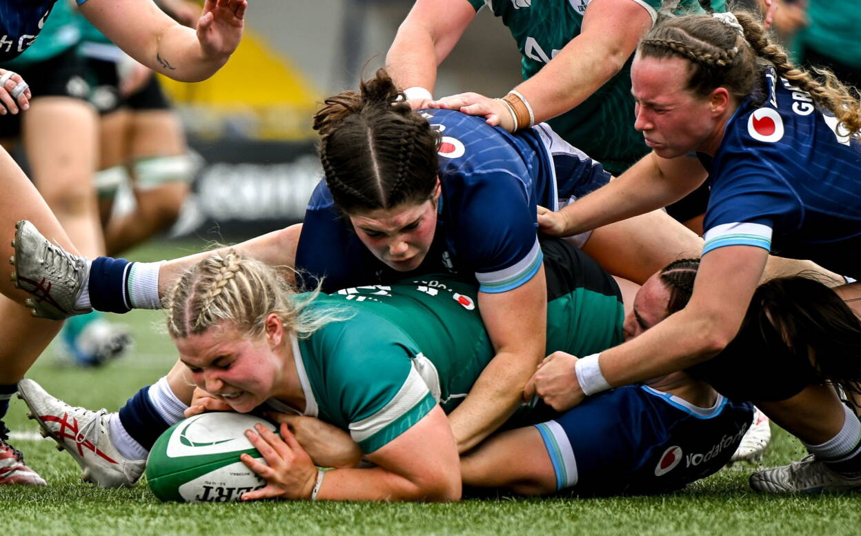 Prop Sadhbh McGrath touches down for Ireland against Scotland